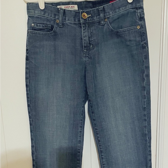 GAP curvy collection jeans. Size 6 regular. Like new condition - Picture 1 of 9